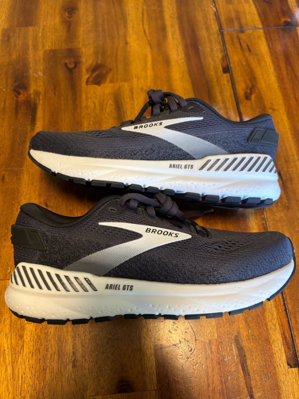 Brooks Ariel 24 GTS